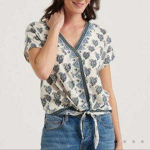 Lucky Brand V-Neck Tie Front Top size XL